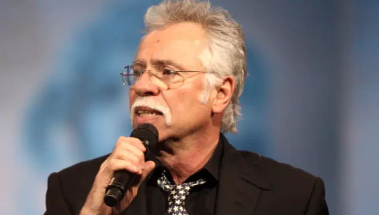 Joe Bonsall Net Worth: A Comprehensive Guide to His Life and Success